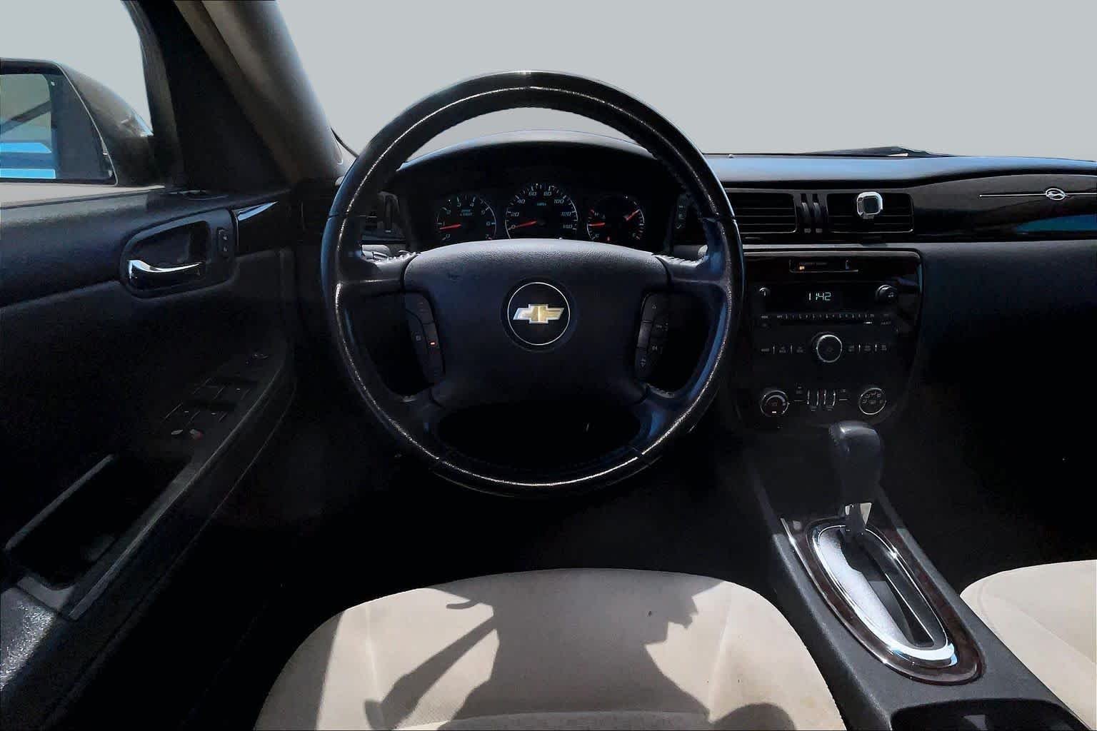 Used 2012 Gold Mist Metallic Chevrolet LT Fleet image 5