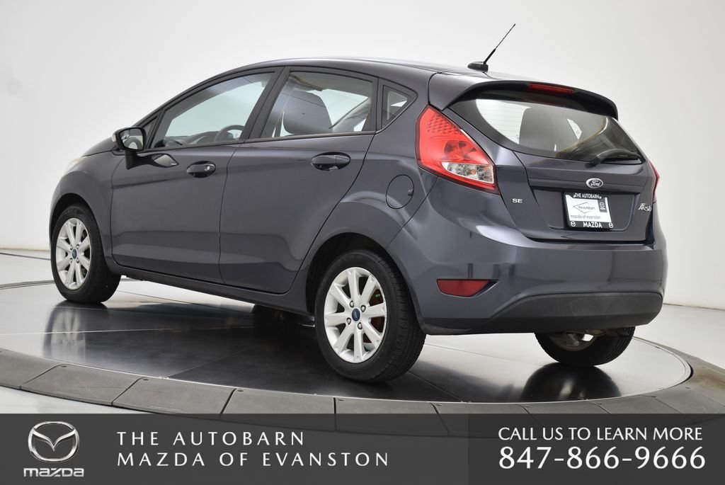 Used 2013 Gray Metallic Ford SE image 17