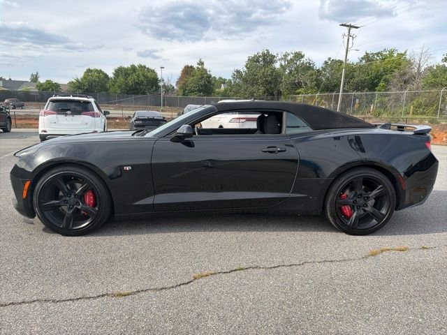 Used 2017 Black Chevrolet 1LT image 5