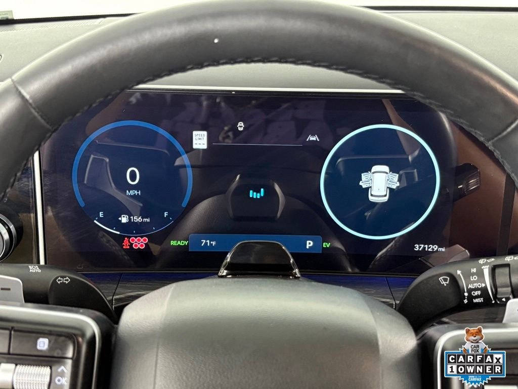 Used 2025 White Hyundai Limited image 19