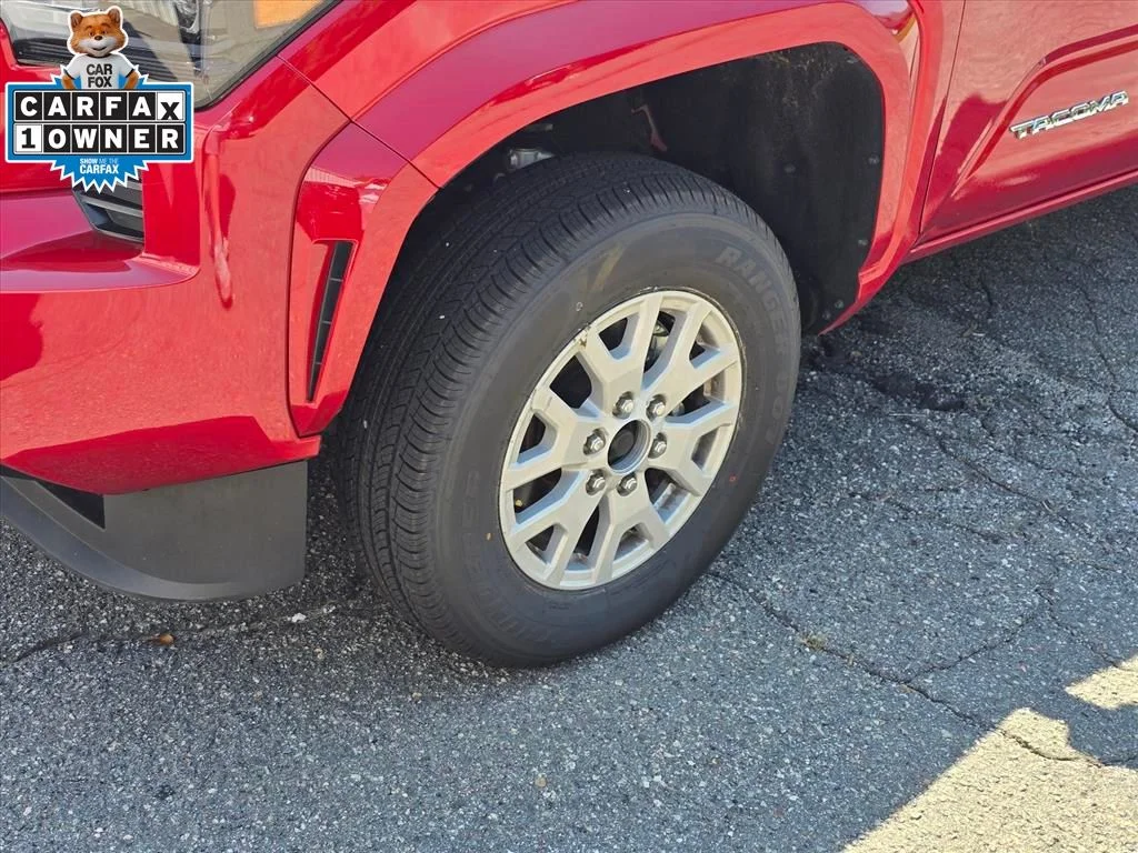 Used 2025 Red Toyota SR5 image 17