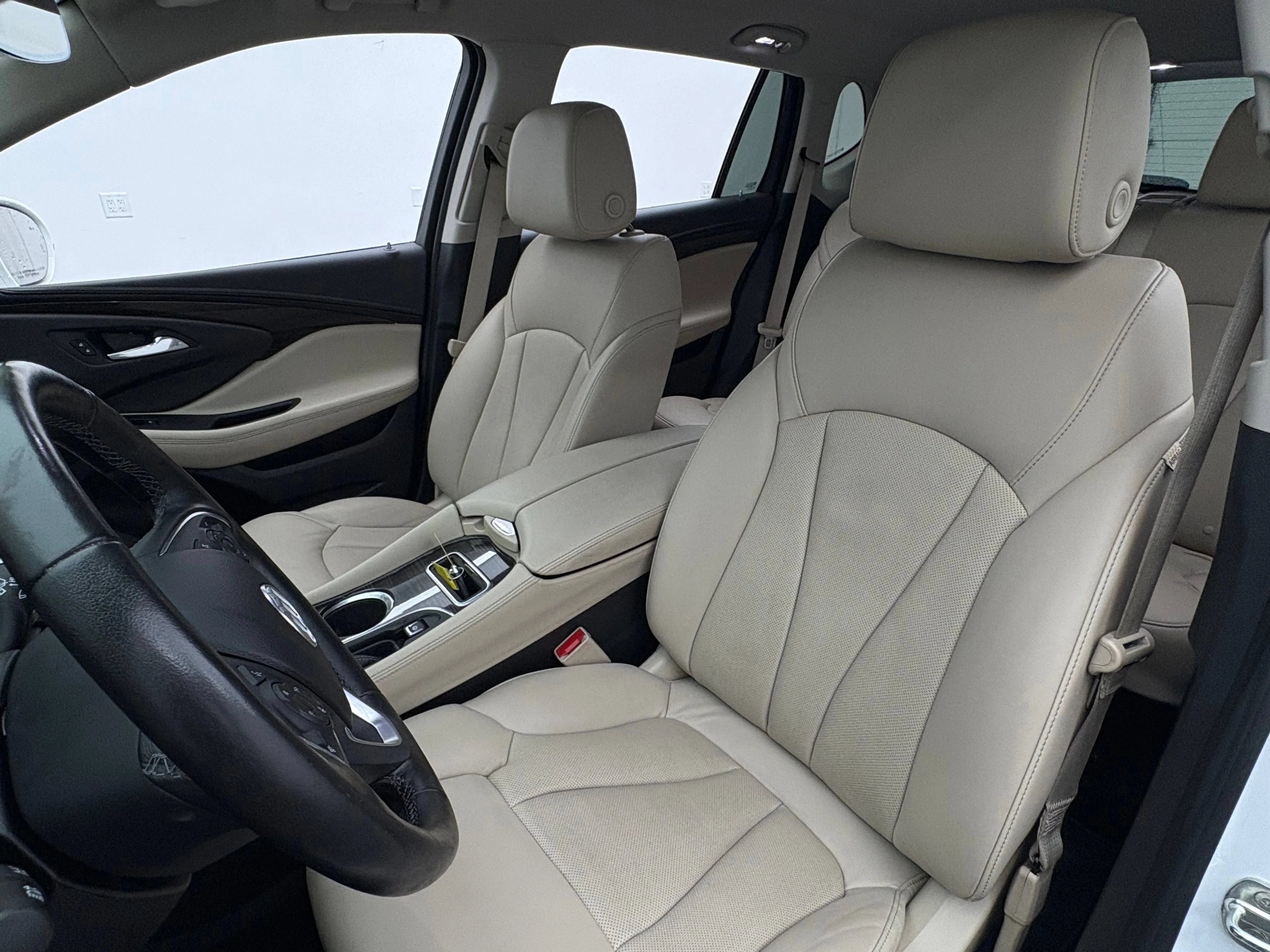 Used 2020 SUMMIT WHITE Buick Premium II image 18
