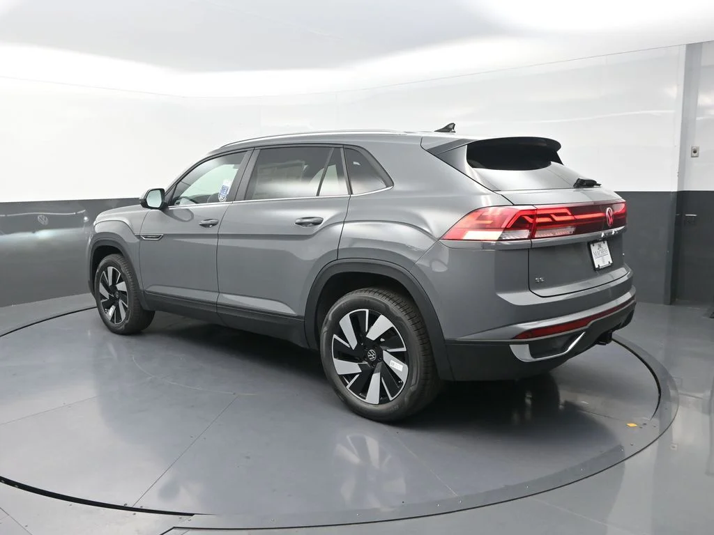 New 2026  Volkswagen 2.0T SE w/Technology image 8