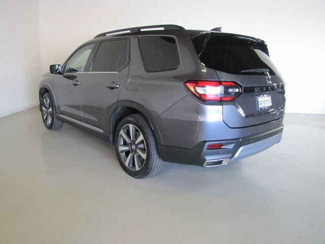 Certified Used 2025 Modern Steel Metallic Honda Touring image 23