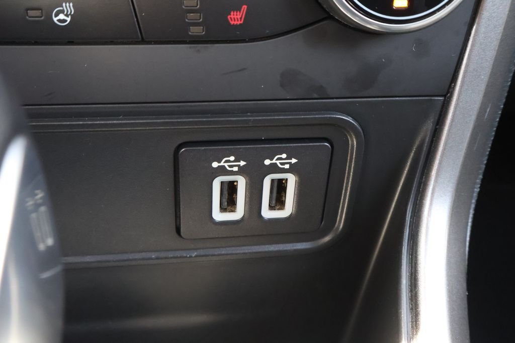 Used 2022 Silver Ford SES image 31