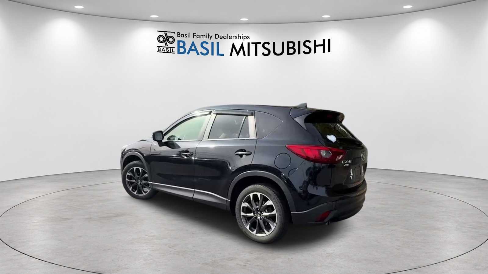 Used 2016 Jet Black Mica Mazda Grand Touring image 5
