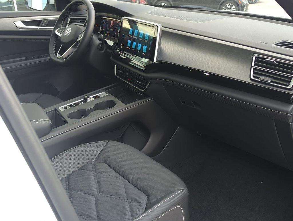 2026 Volkswagen Atlas Cross Sport SE - Photo 25
