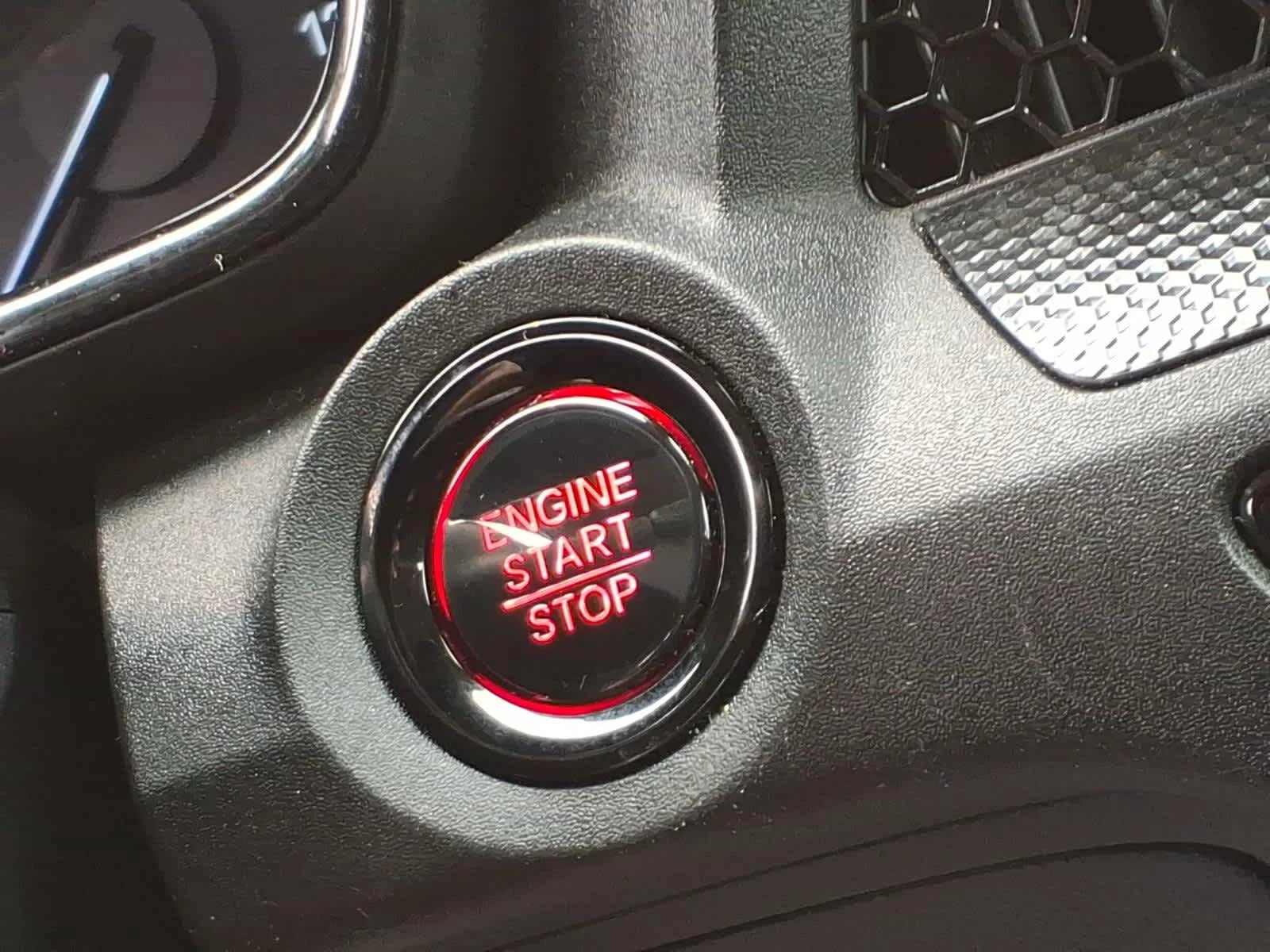 2024 Honda CR-V LX - Photo 18