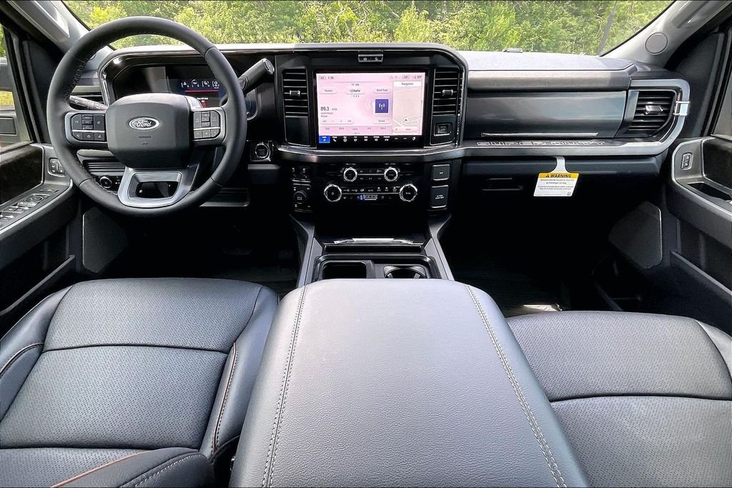 New 2026 Ford Super Duty F-250 Lariat 4D Crew Cab