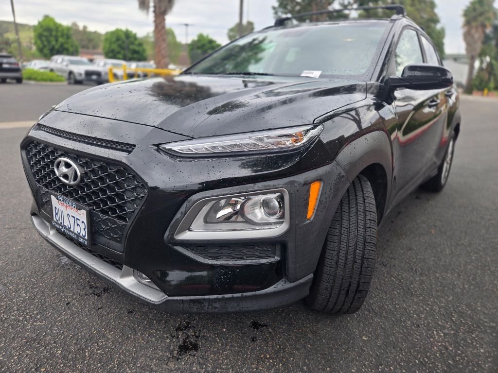 Used 2021 Black Hyundai SEL Plus image 3