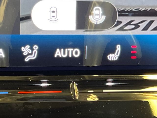 New 2026 White Volkswagen 2.0T SE image 19