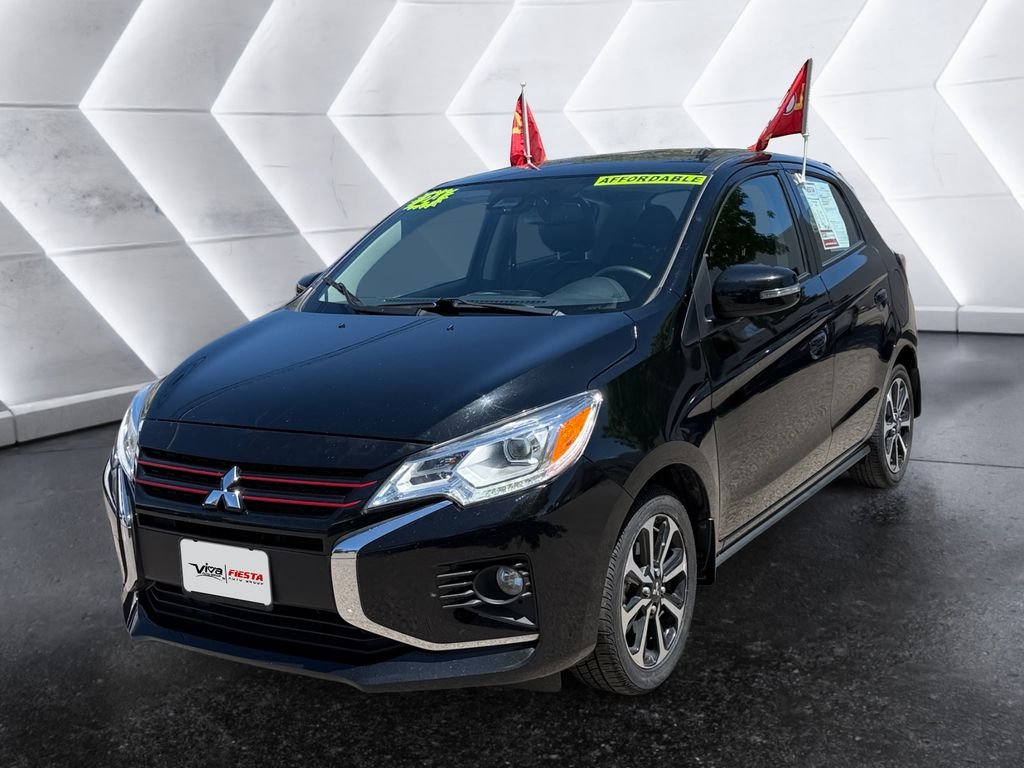 Used 2024 Black Mitsubishi SE image 3