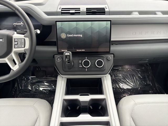 Certified Used 2026 Blue Land Rover X-Dynamic SE image 15
