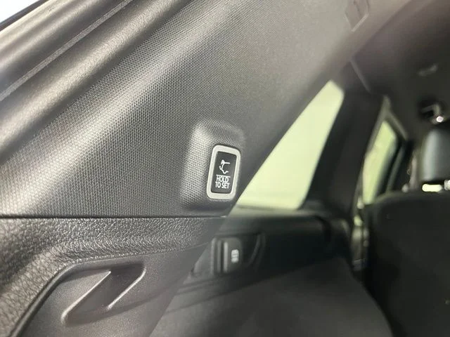 Used 2023 White Jeep Summit image 44