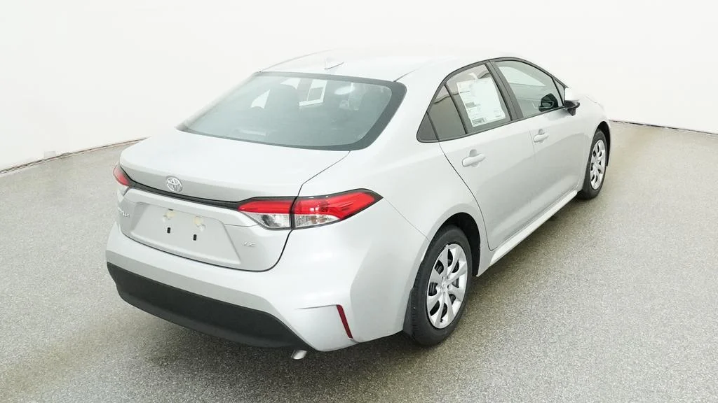 New 2026 Classic Silver Metallic Toyota LE image 22