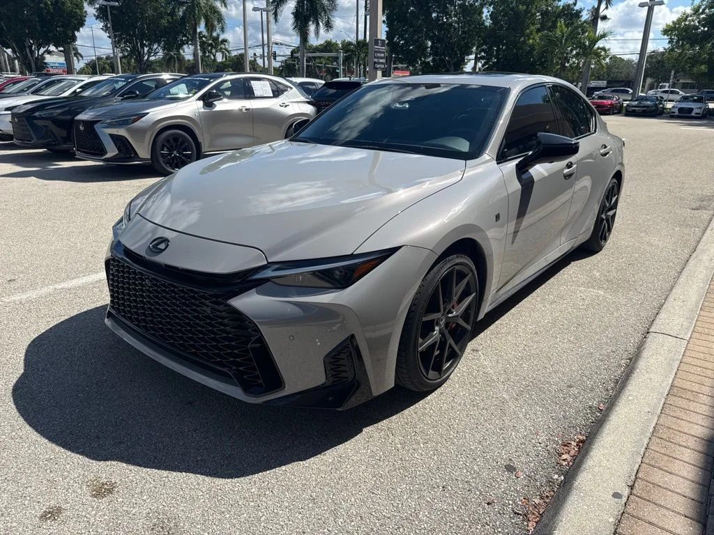Certified Used 2026  Lexus 350 F SPORT image 3