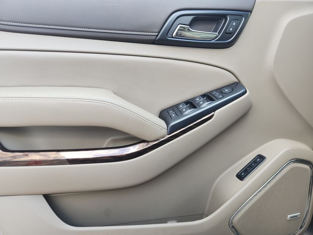 Used 2019 Pepperdust Metallic GMC SLT image 23