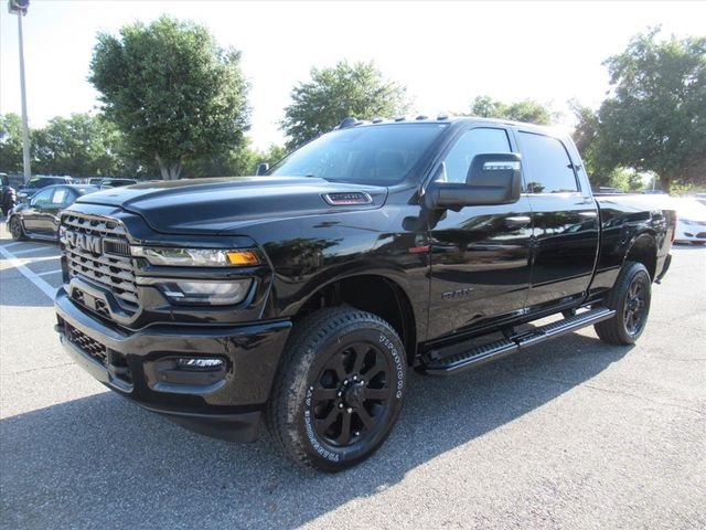 New 2026 Diamond Black Crystal Pearl-Coat Exterior Paint RAM Big Horn image 3