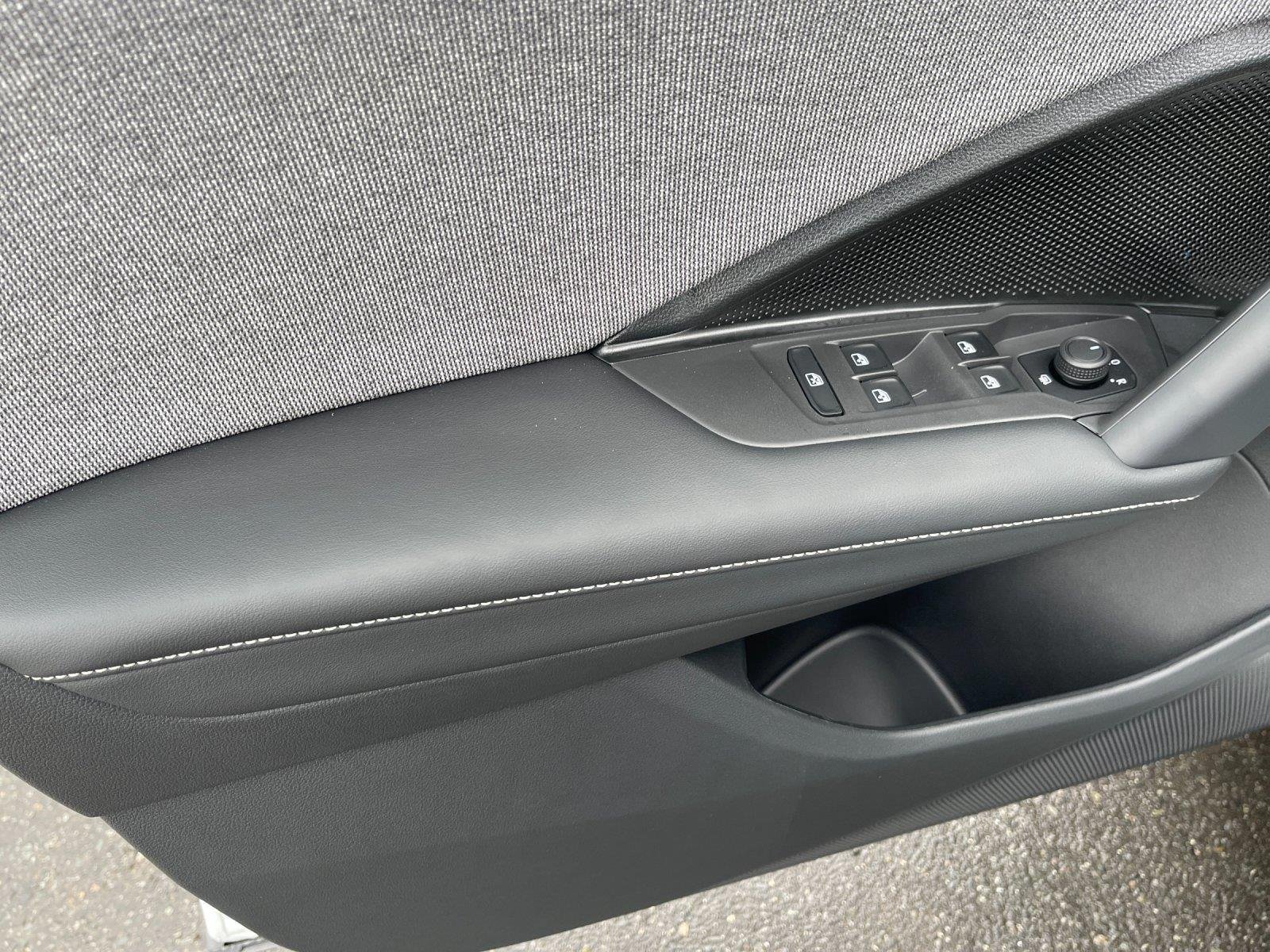 2026 Volkswagen Tiguan S - Photo 14