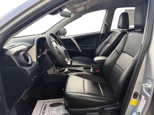 Used 2018 Silver Toyota LE image 8