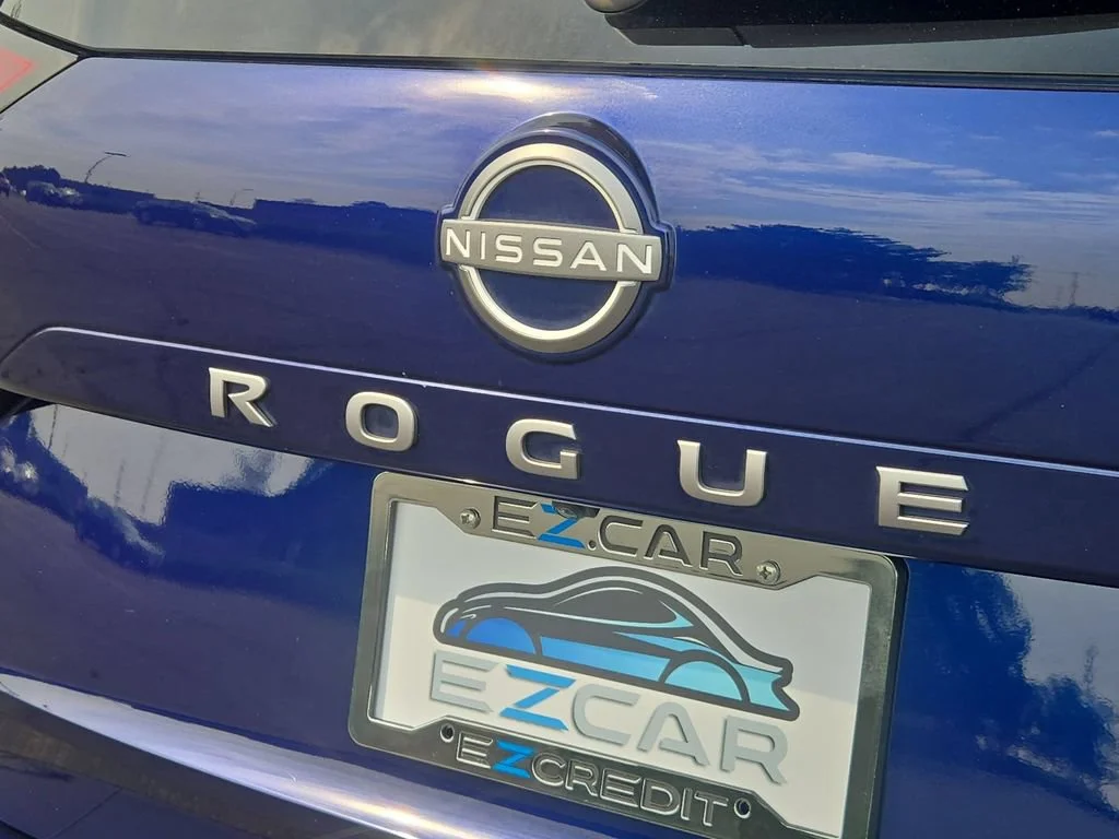 2025 Nissan Rogue SV - Photo 22