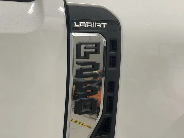 New 2026 Star White Metallic Tri-Coat Ford Lariat image 13