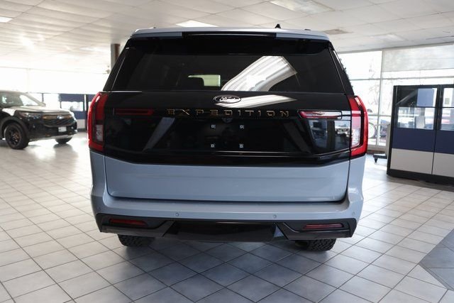 New 2025 Glacier Gray Metallic Tri-Coat Ford TREMOR® image 31