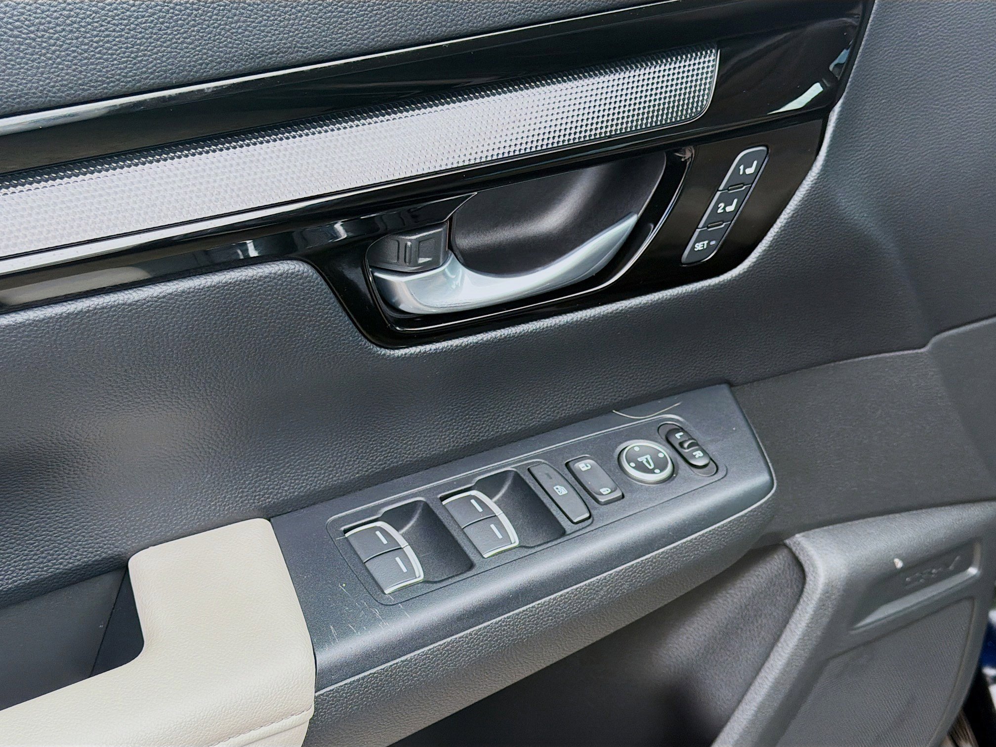 2024 Honda CR-V EX-L - Photo 16