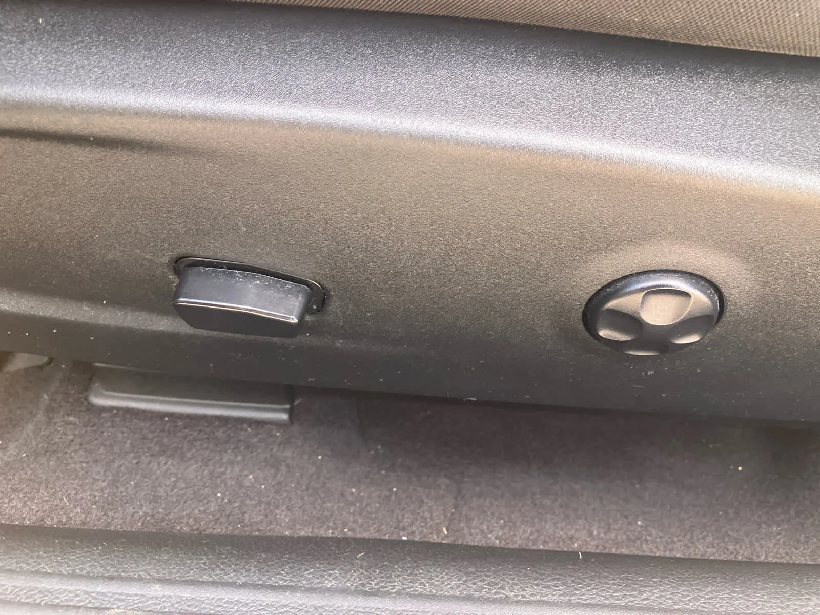Used 2019 Pitch Black Clearcoat Dodge R/T image 11
