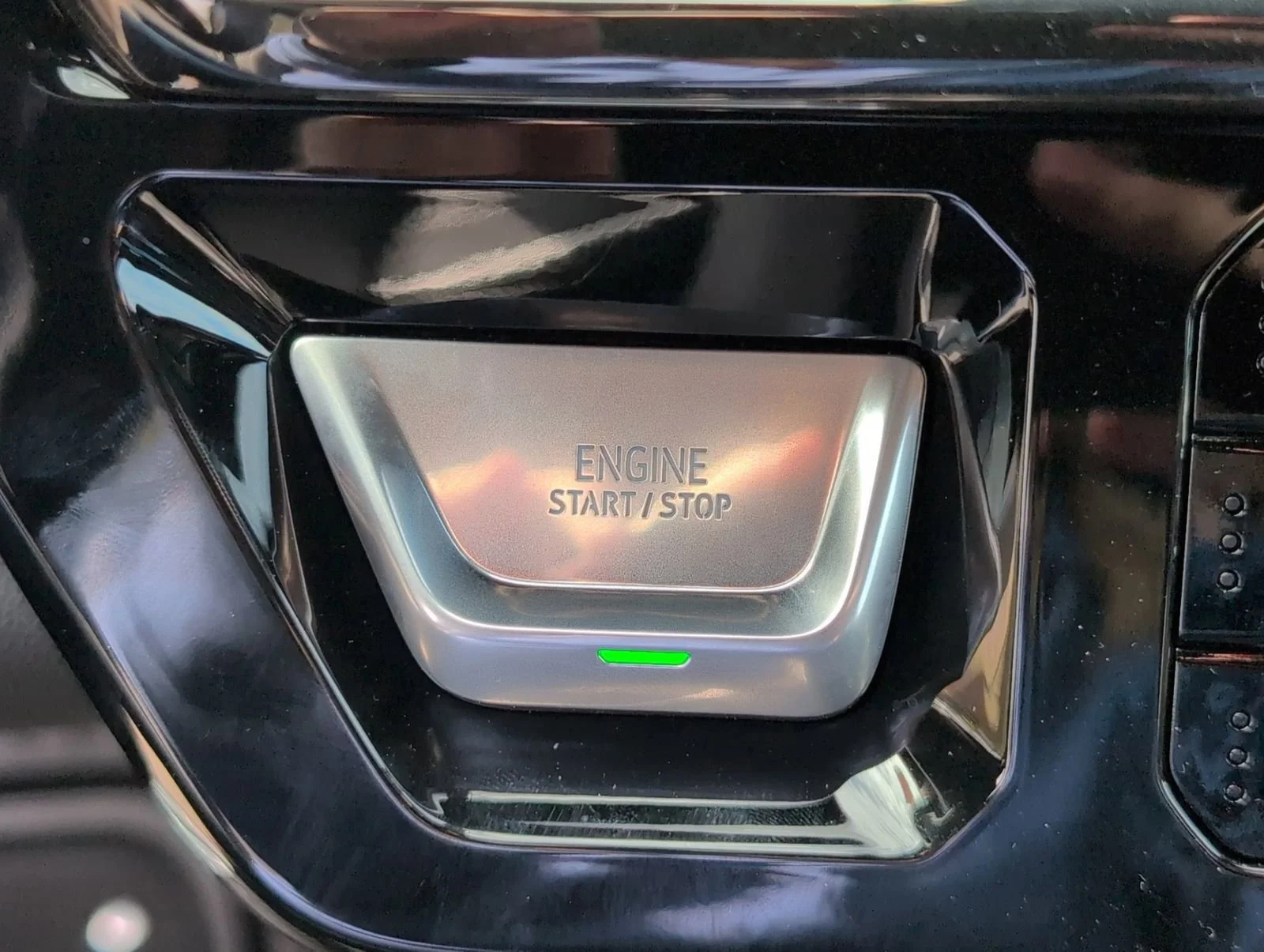 2026 GMC Sierra 1500 AT4X - Photo 22