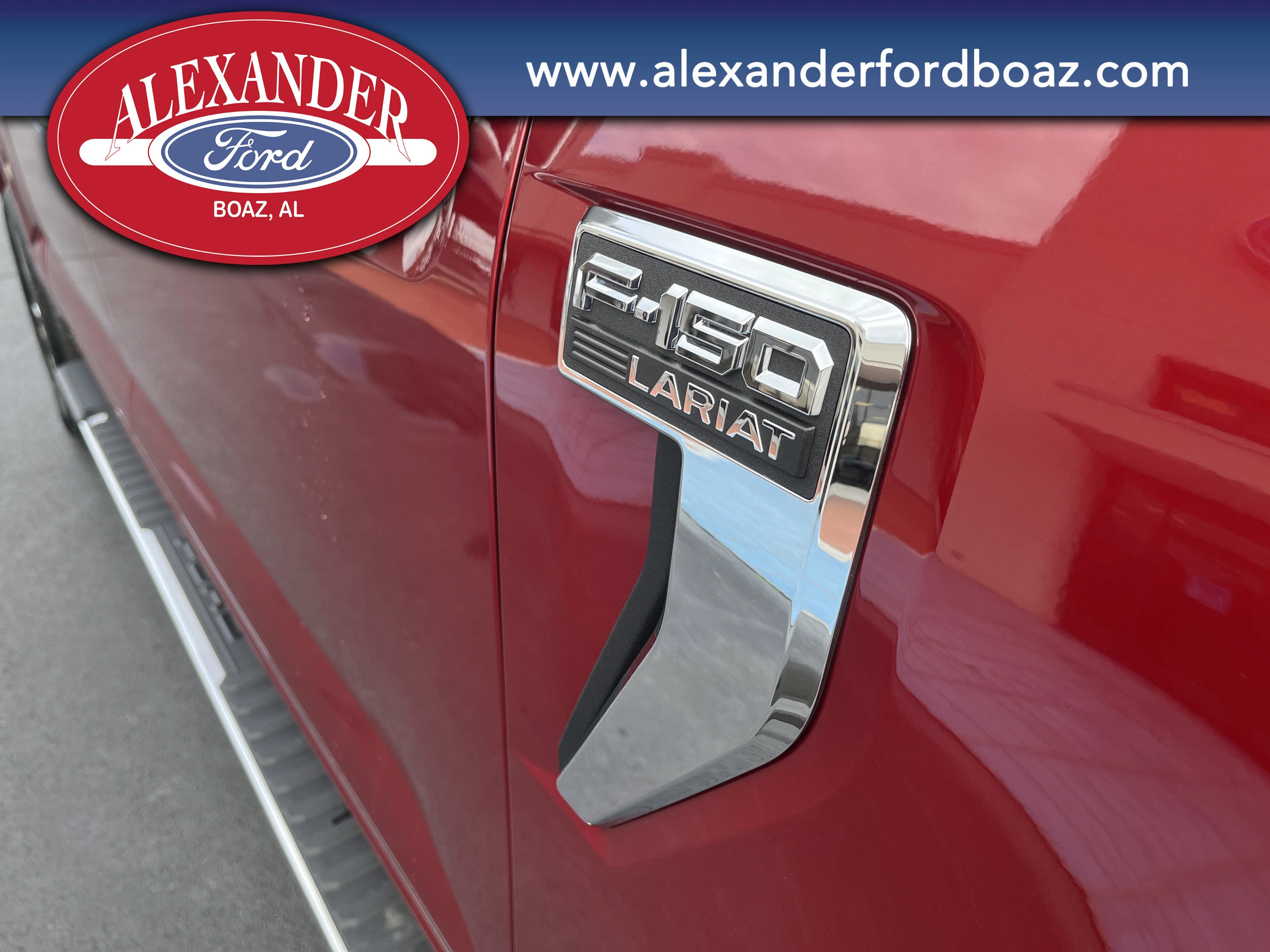 New 2026 Ruby Red Metallic Tinted Clearcoat Ford Lariat® image 7
