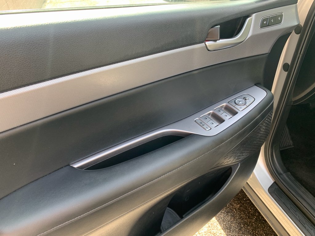 Used 2021 Typhoon Silver Hyundai SEL image 13