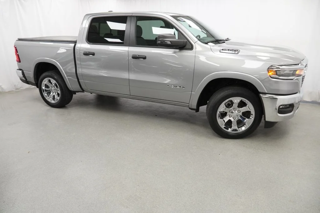 Used 2025 Silver Ram Big Horn/Lone Star image 13