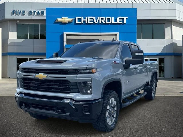 Used 2025 Gray Chevrolet Custom image 3