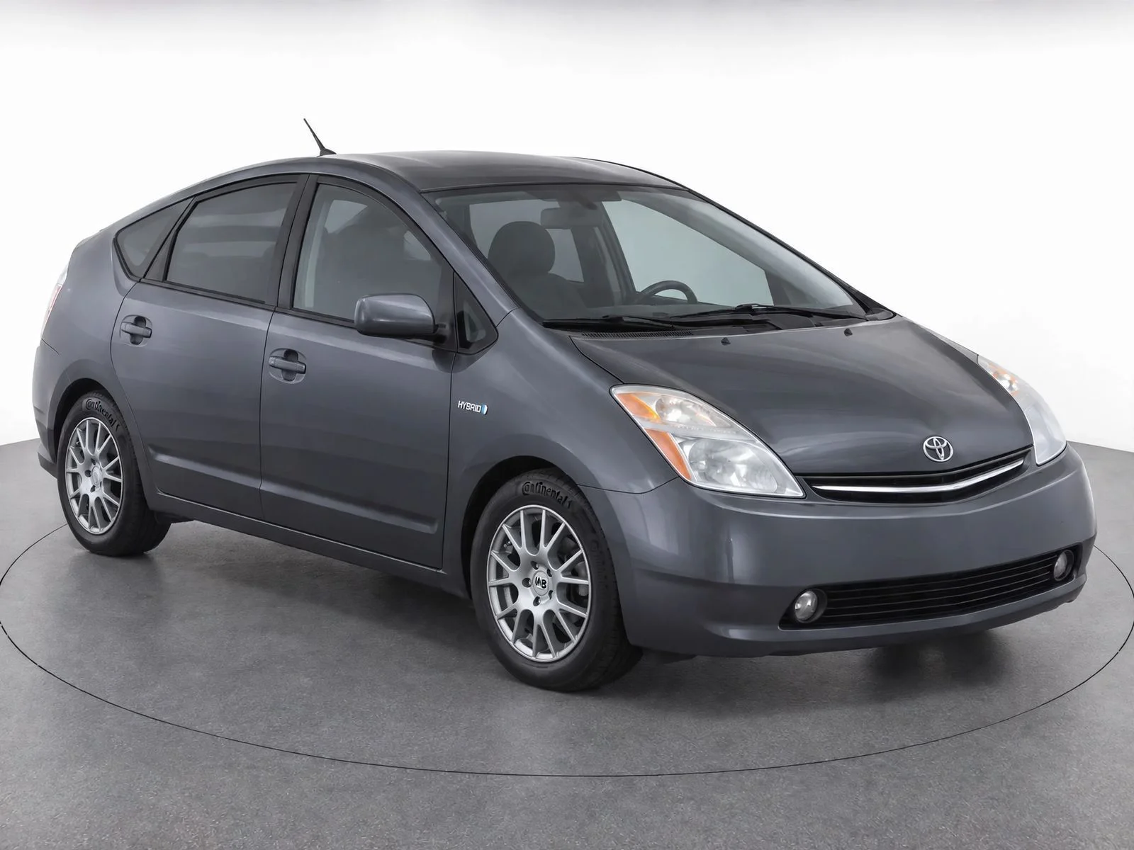 Used 2007 Toyota Prius Base with VIN JTDKB20U473291175 for sale in Loveland, CO
