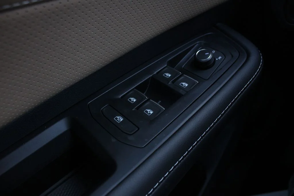 New 2026 Gray Volkswagen 2.0T SE w/Technology image 8