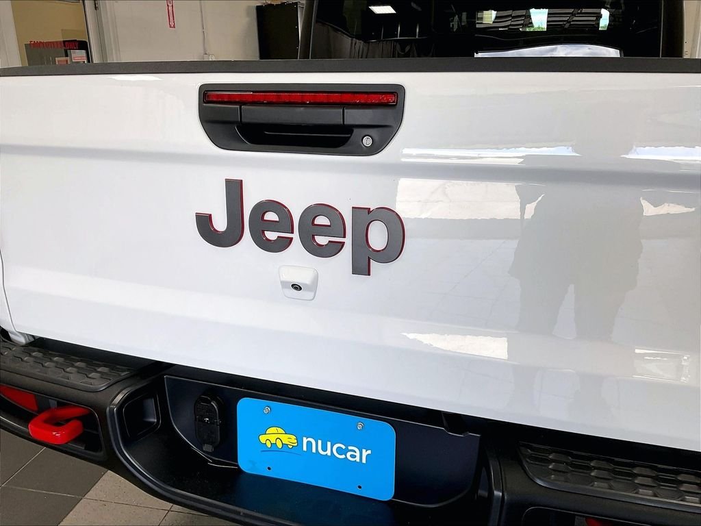 Used 2026 White Jeep Rubicon image 27
