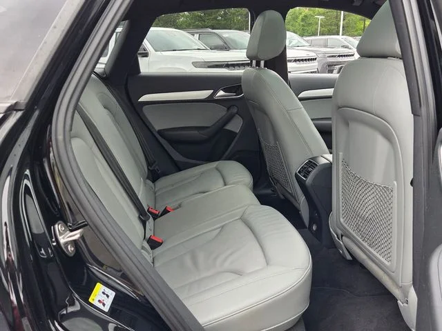 Used 2018  Audi 2.0T Premium image 14