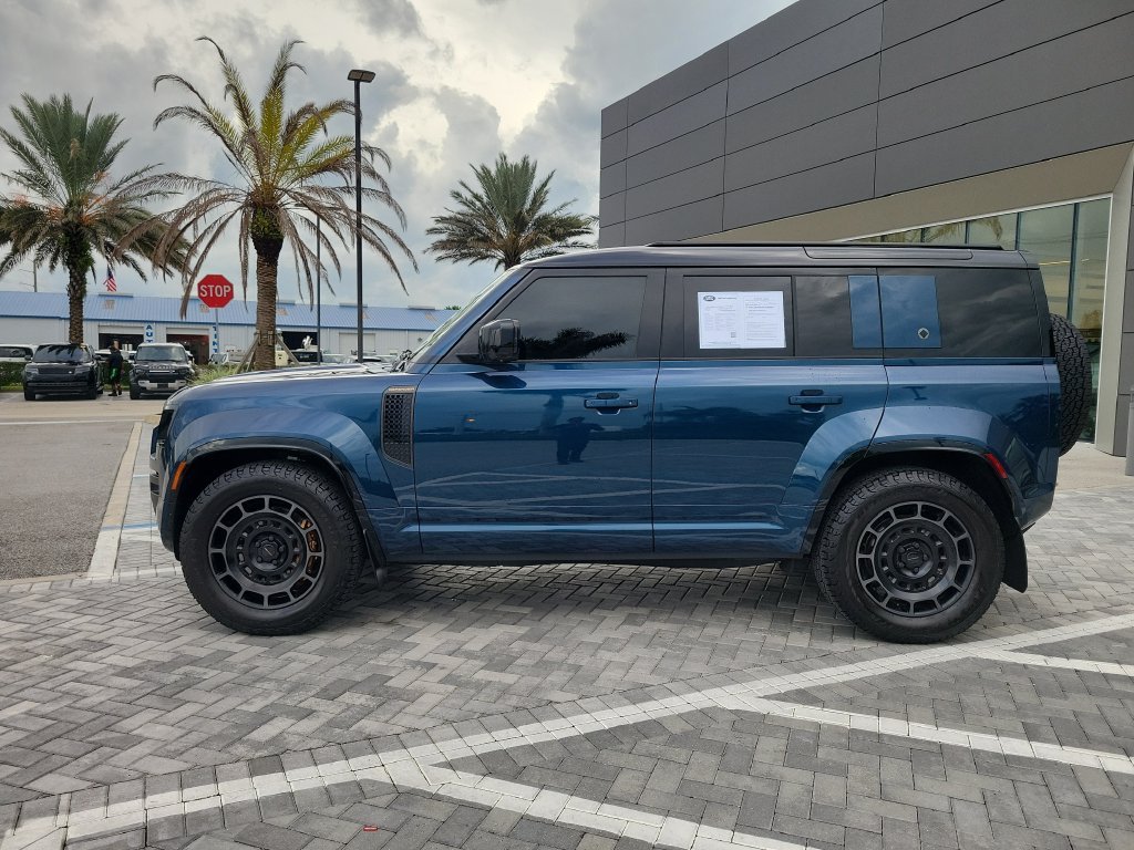 SALEZEE99T2489774