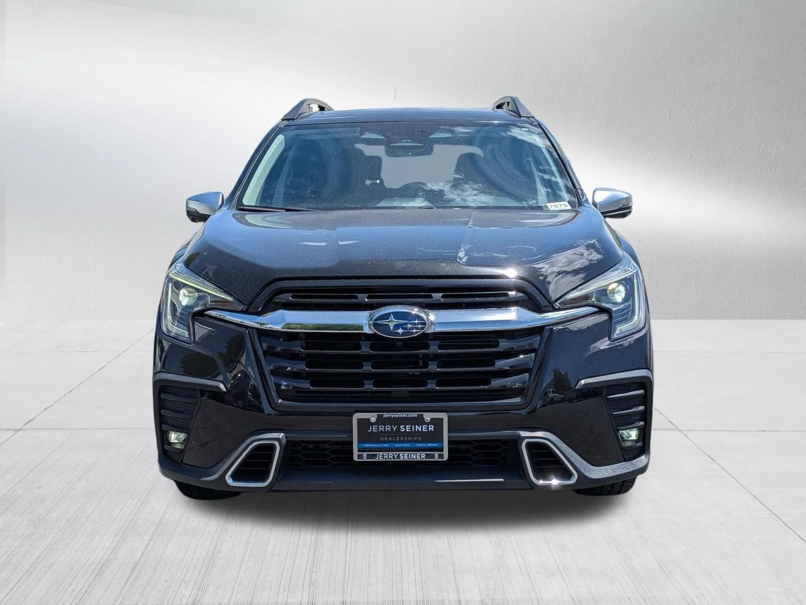 2023 Subaru Ascent Touring - Photo 8