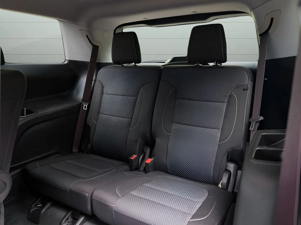 Used 2022 White GMC SLE image 43