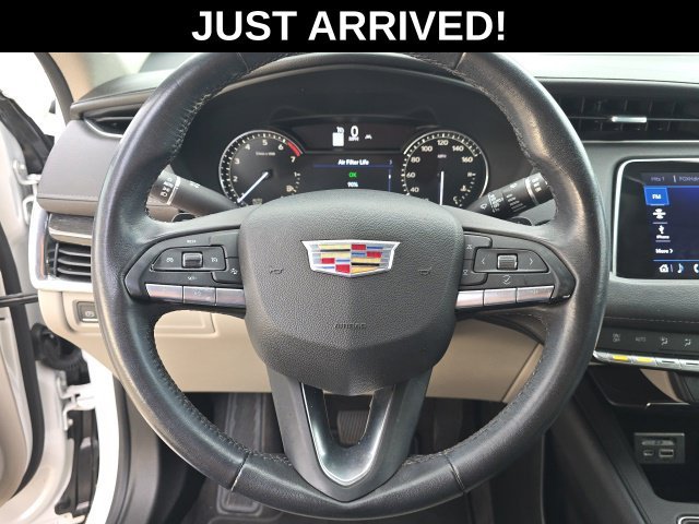 Used 2020 White Cadillac Premium Luxury image 15