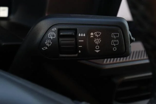 New 2025 Carbonized Gray Metallic Ford Outer Banks® image 80