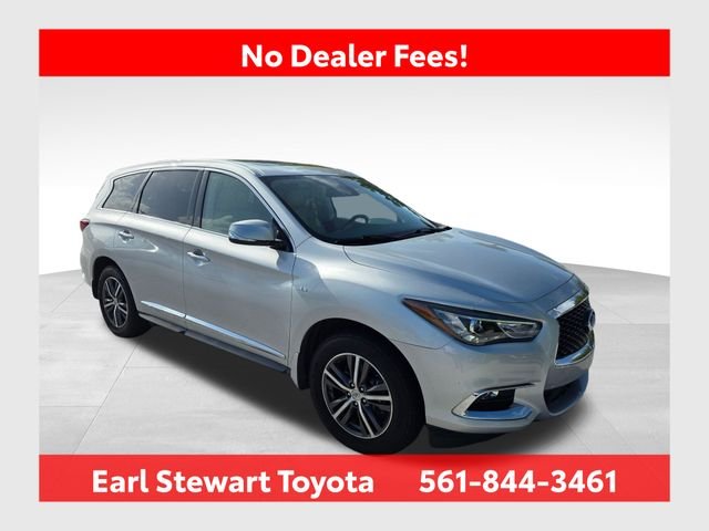 Used 2019 Silver INFINITI PURE image 1