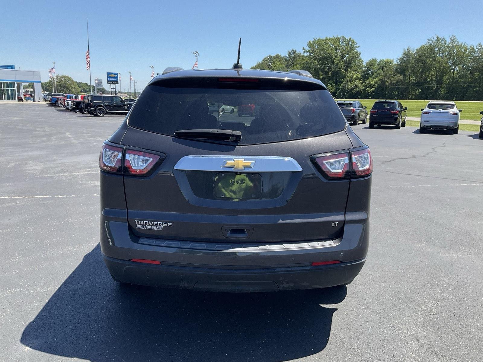 Used 2017 Tungsten Metallic Chevrolet LT image 7