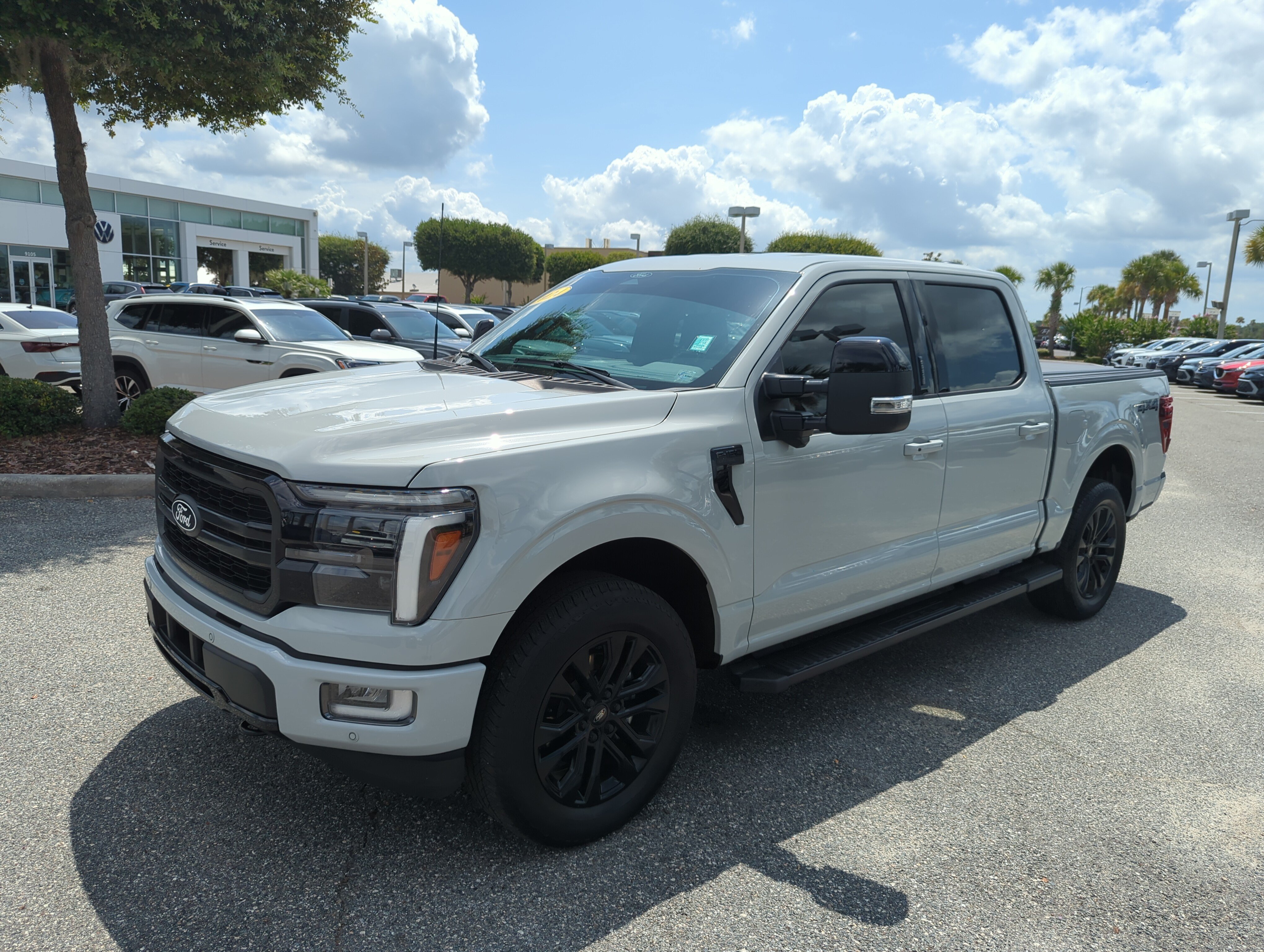 Used 2024 Avalanche Ford LARIAT image 11