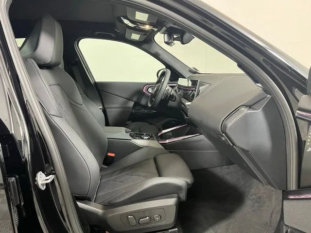 New 2026 Black Sapphire Metallic BMW 30 xDrive image 22