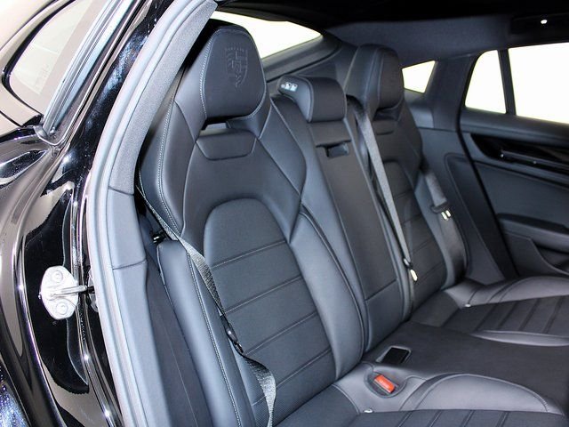2026 Porsche Panamera Base - Photo 24