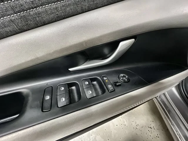 Certified Used 2024  Hyundai Limited image 24