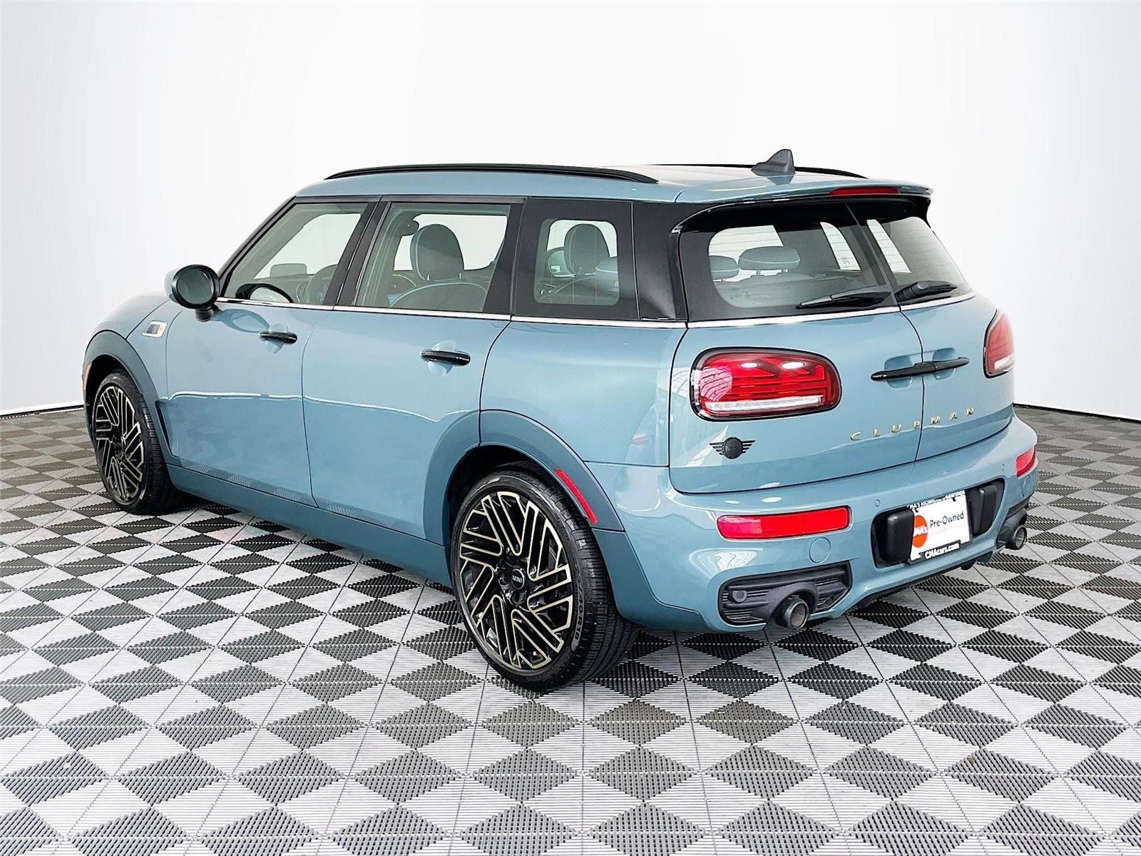 Used 2023 Sage Green Metallic MINI Cooper S image 6